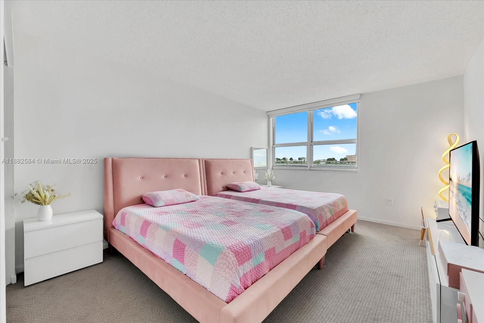 THE FLORIDIAN CONDO - Residential