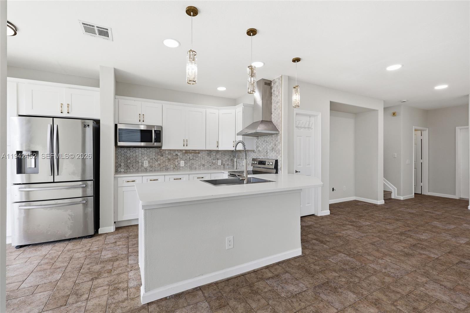 THOUSAND OAKS - Residential