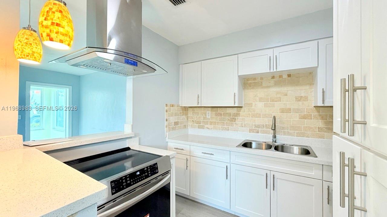 SHORES ESTATES - Residential Income