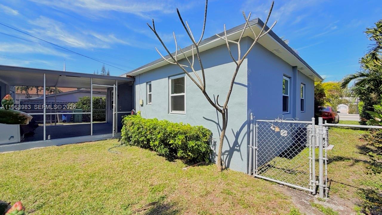 SHORES ESTATES - Residential Income