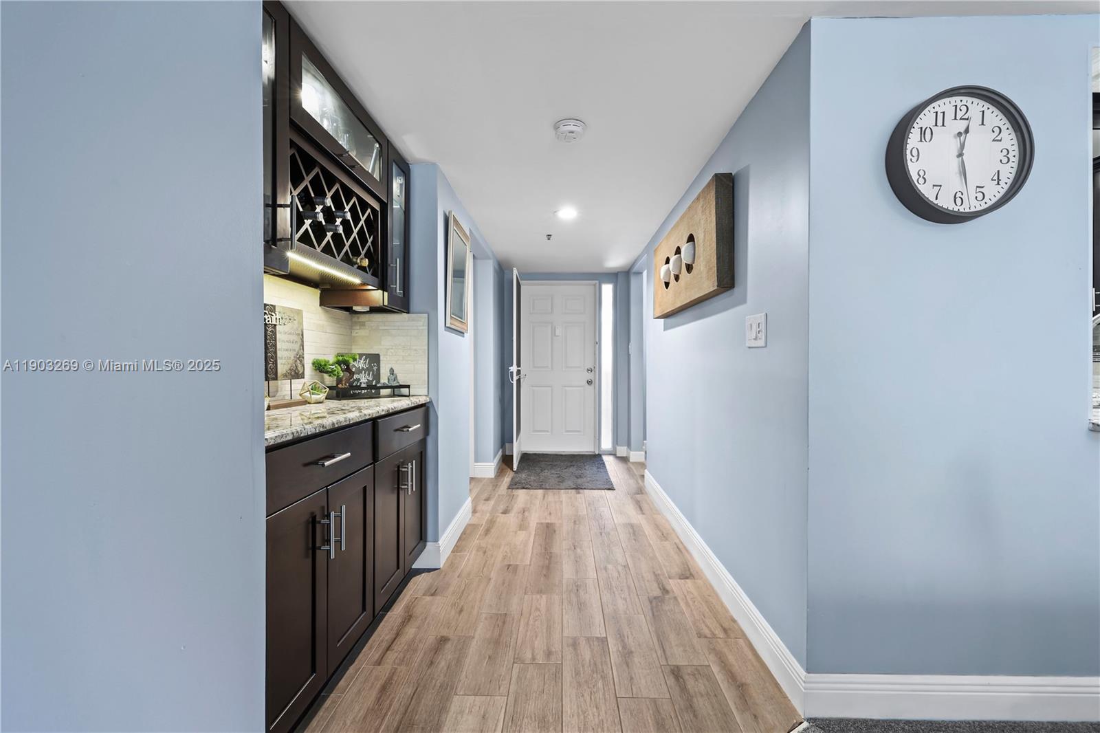 GLENS CONDO - Residential Lease