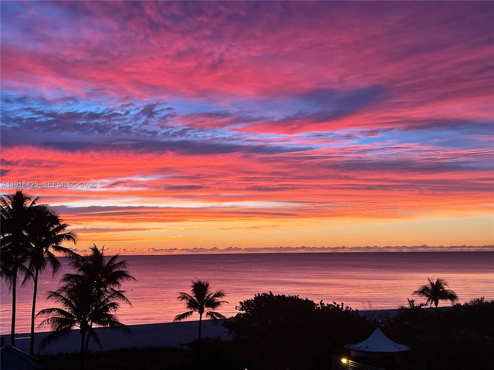 THE ALEXANDER CONDO - Residential