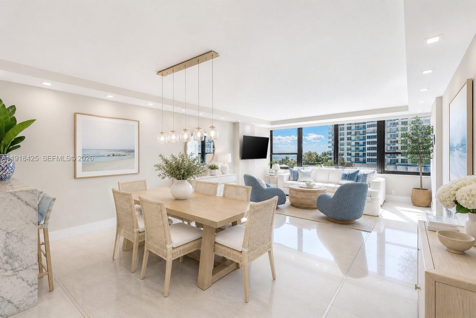 THE ALEXANDER CONDO - Residential