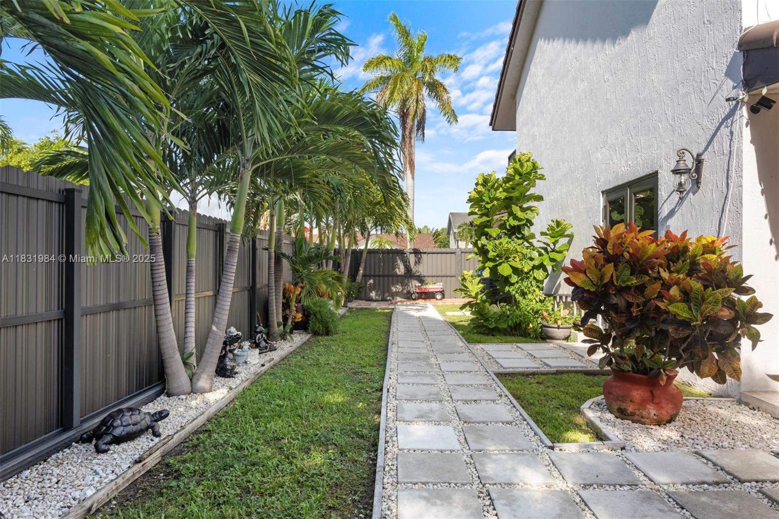 BILBAO ESTATES - Residential