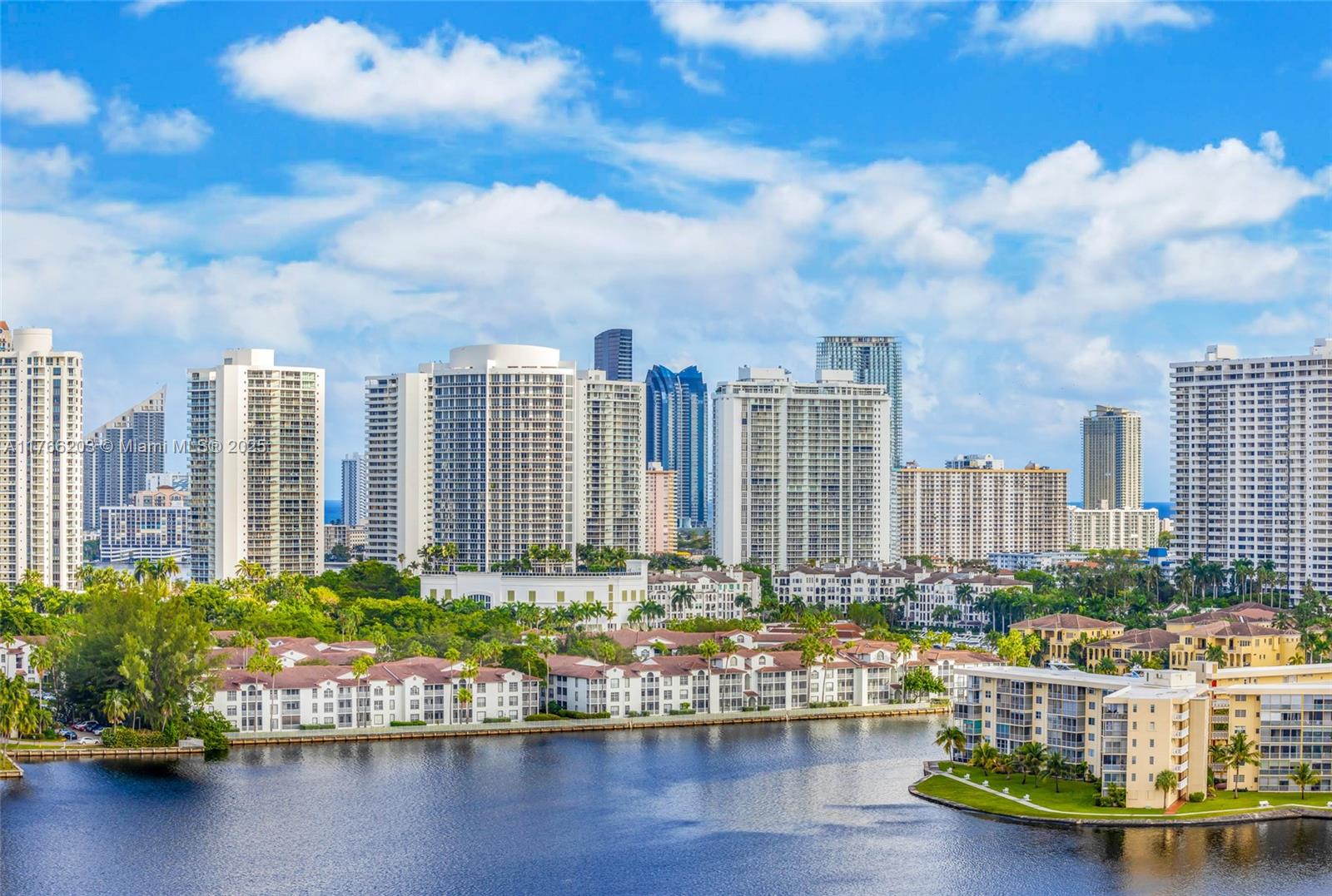 Rental Property at 2750 Ne 183rd St 1909, Aventura, Miami-Dade County, Florida - Bedrooms: 2 
Bathrooms: 2  - $2,599 MO.