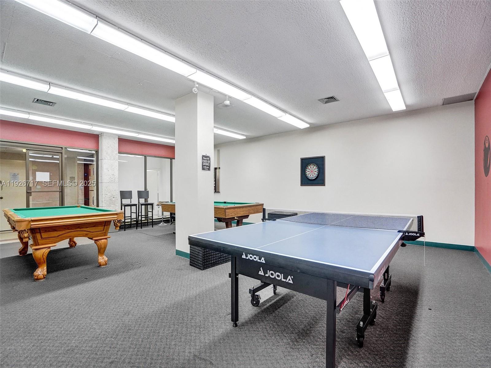 HEMISPHERES CONDO - Residential Lease