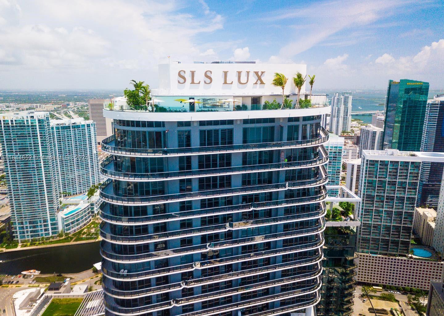 801 SMA RESIDENCES CONDO - Residential Lease