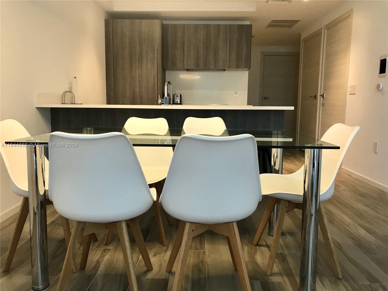 801 SMA RESIDENCES CONDO - Residential Lease