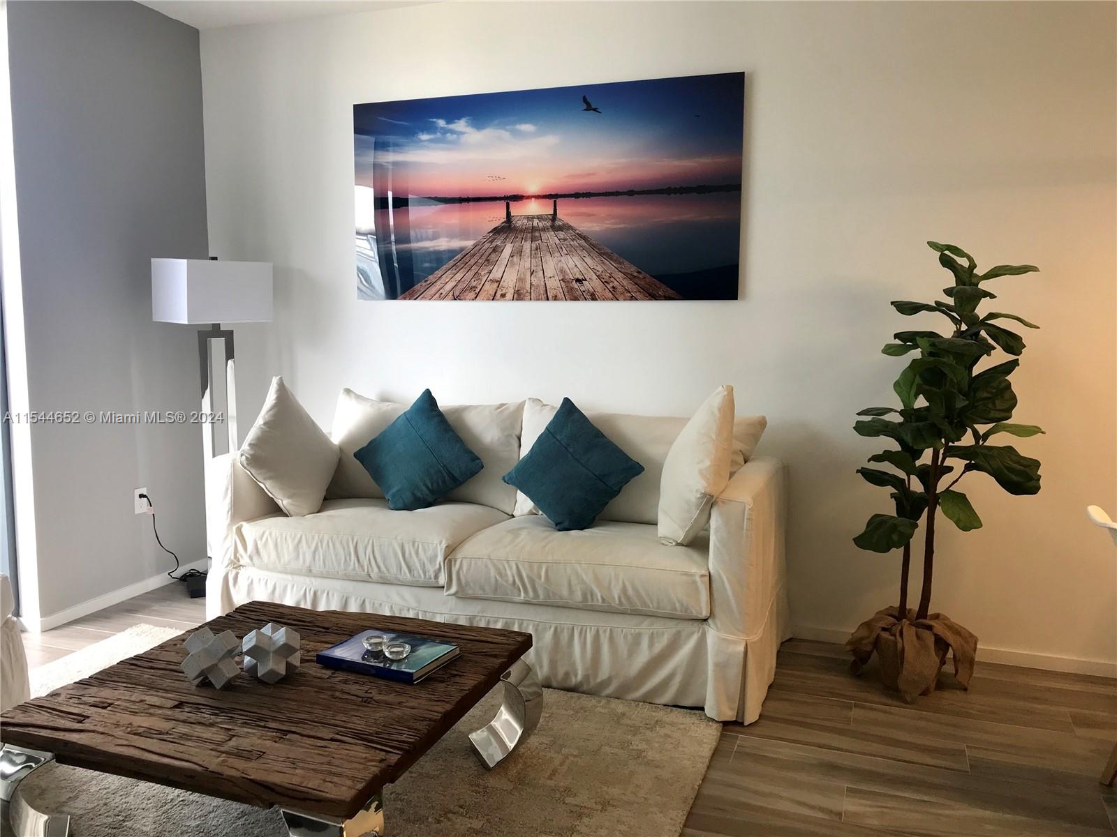 801 SMA RESIDENCES CONDO - Residential Lease
