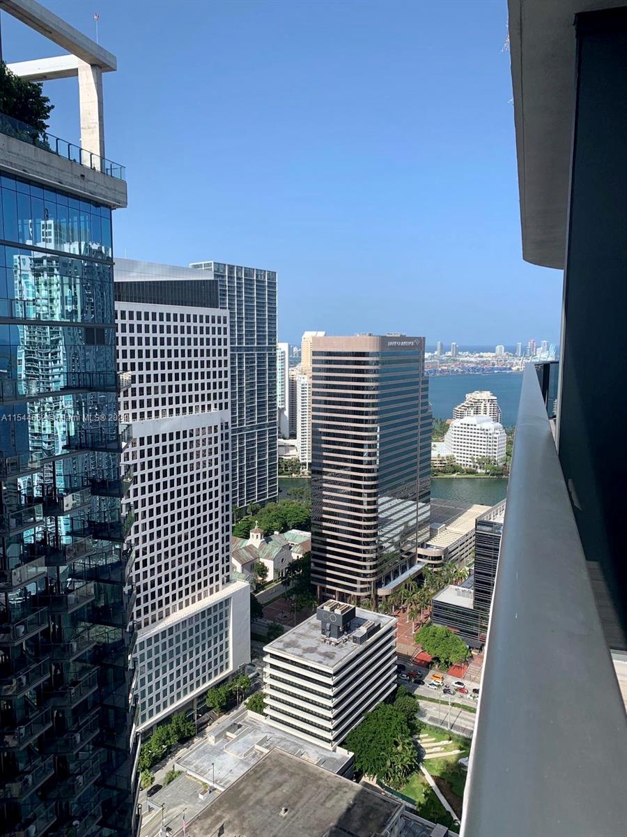 801 SMA RESIDENCES CONDO - Residential Lease