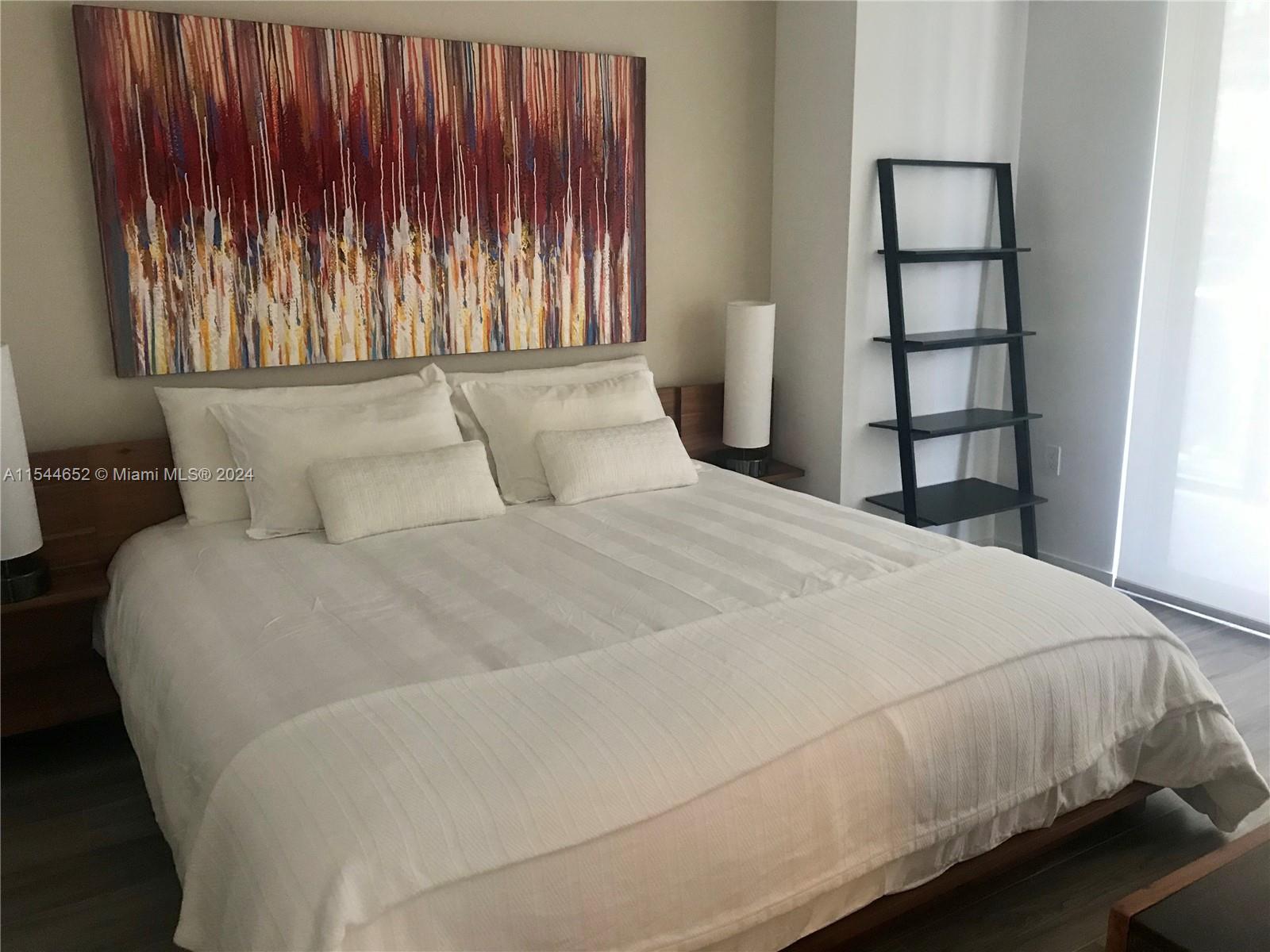 801 SMA RESIDENCES CONDO - Residential Lease