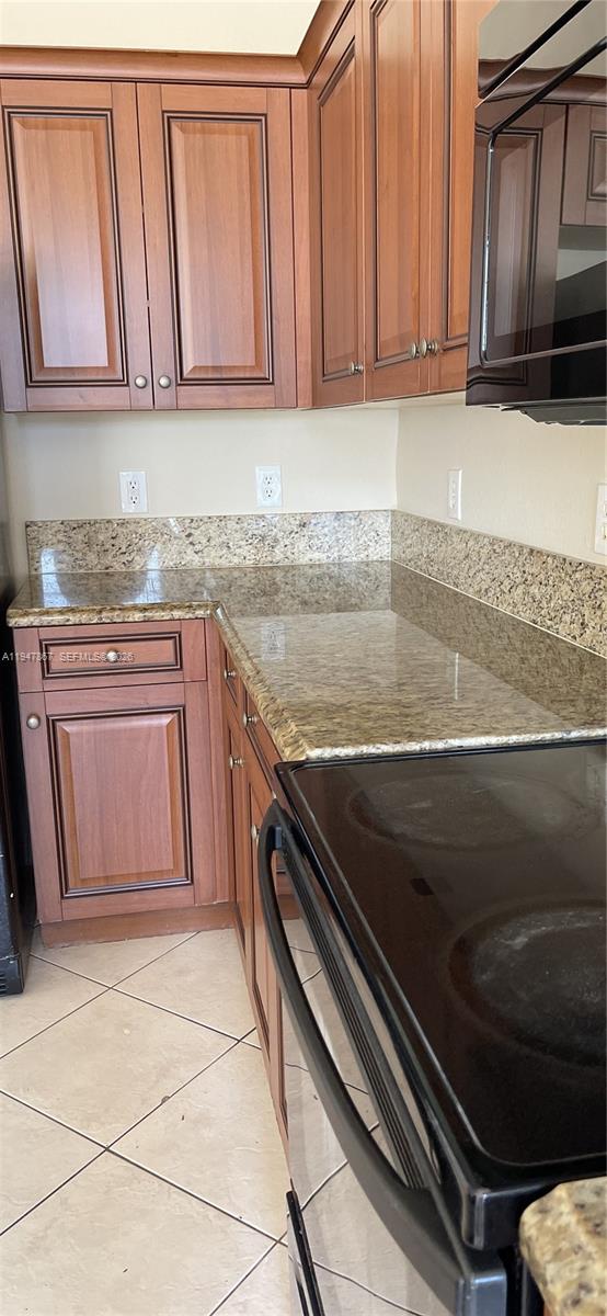 MARSH HARBOUR - Residential