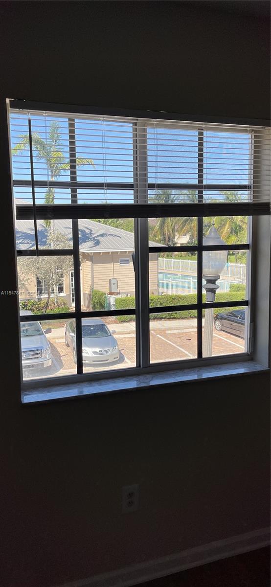 MARSH HARBOUR - Residential