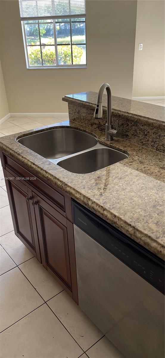 2004 Marsh Harbor Dr