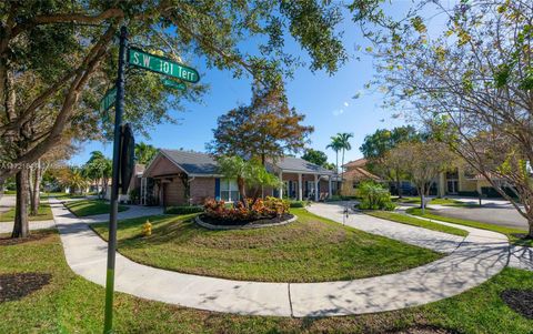 A home in Plantation