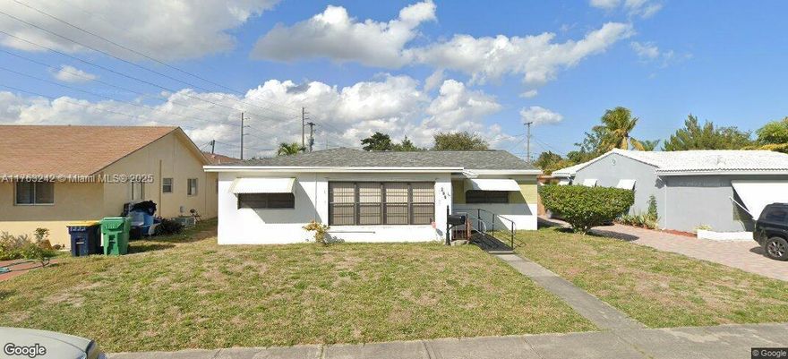 Online Auction Ends March 20, 2025 at 10:00 AM EST. Explore this charming 3-bedroom, 1-bathroom single-family home, offering a wonderful opportunity to reside in a desirable Dania neighborhood. An auction deposit is required to bid, which will be applied to the sale price of the winning bid. Sold As-is. Explore more details and register for the auction through the Federa Home app.