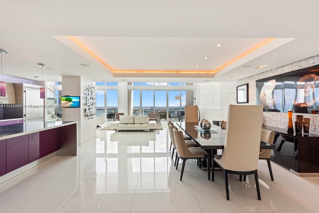 1040 Biscayne Blvd 4403