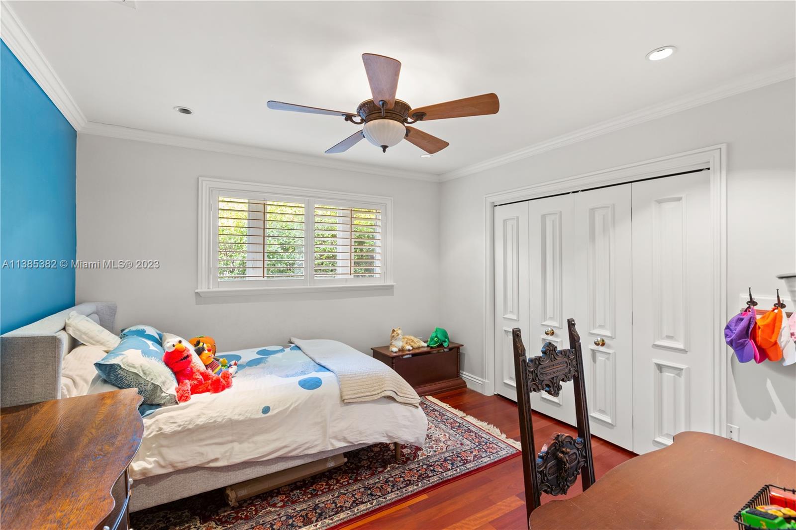 CORAL GABLES RIVIERA SEC - Residential