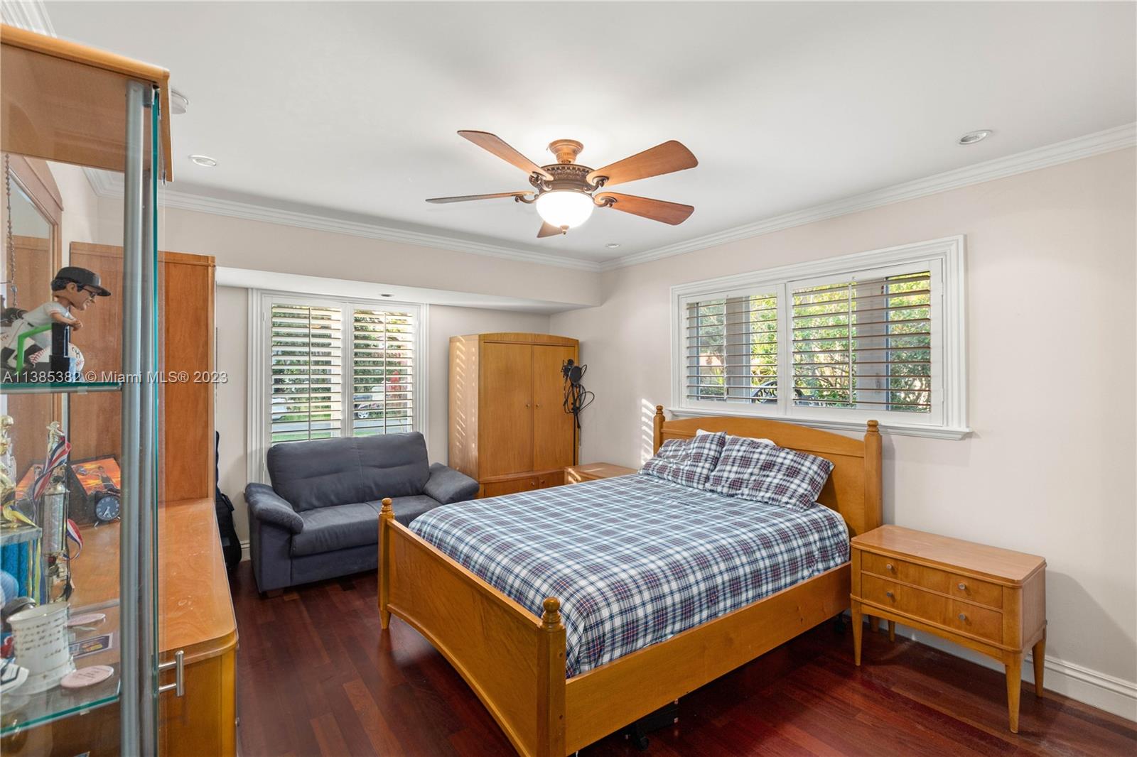 CORAL GABLES RIVIERA SEC - Residential