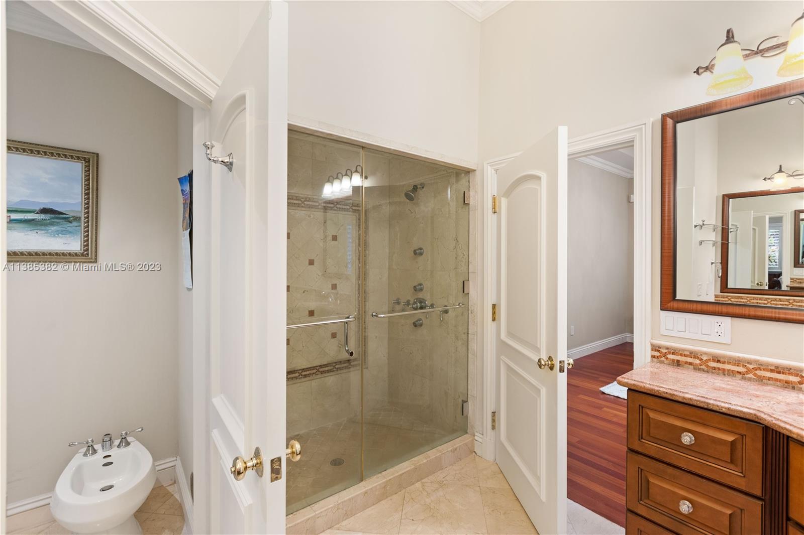 CORAL GABLES RIVIERA SEC - Residential