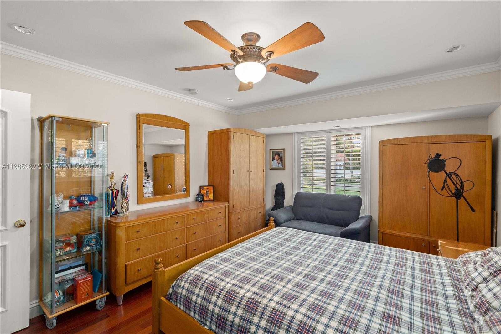 CORAL GABLES RIVIERA SEC - Residential