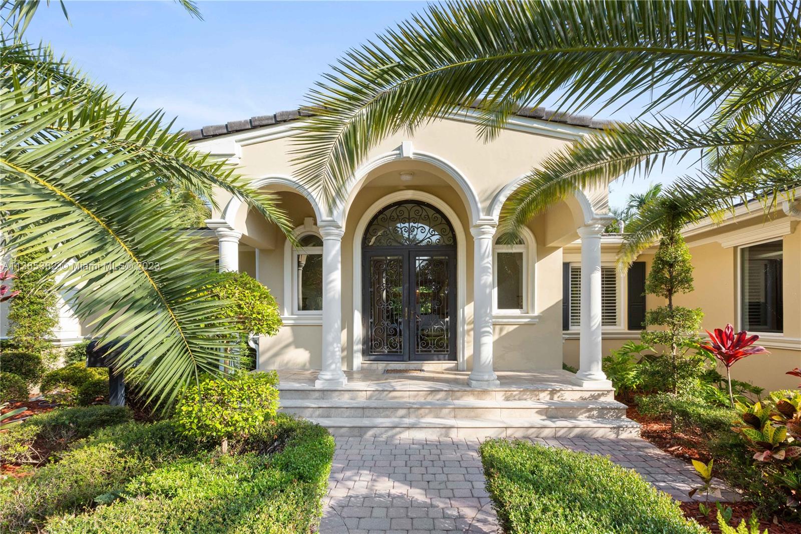 CORAL GABLES RIVIERA SEC - Residential