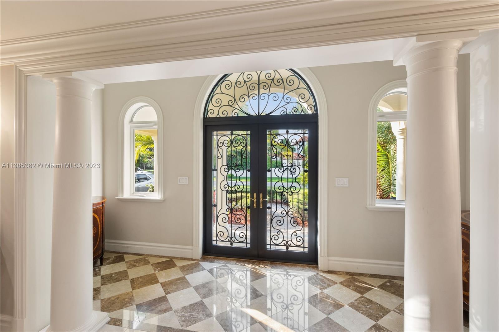 CORAL GABLES RIVIERA SEC - Residential