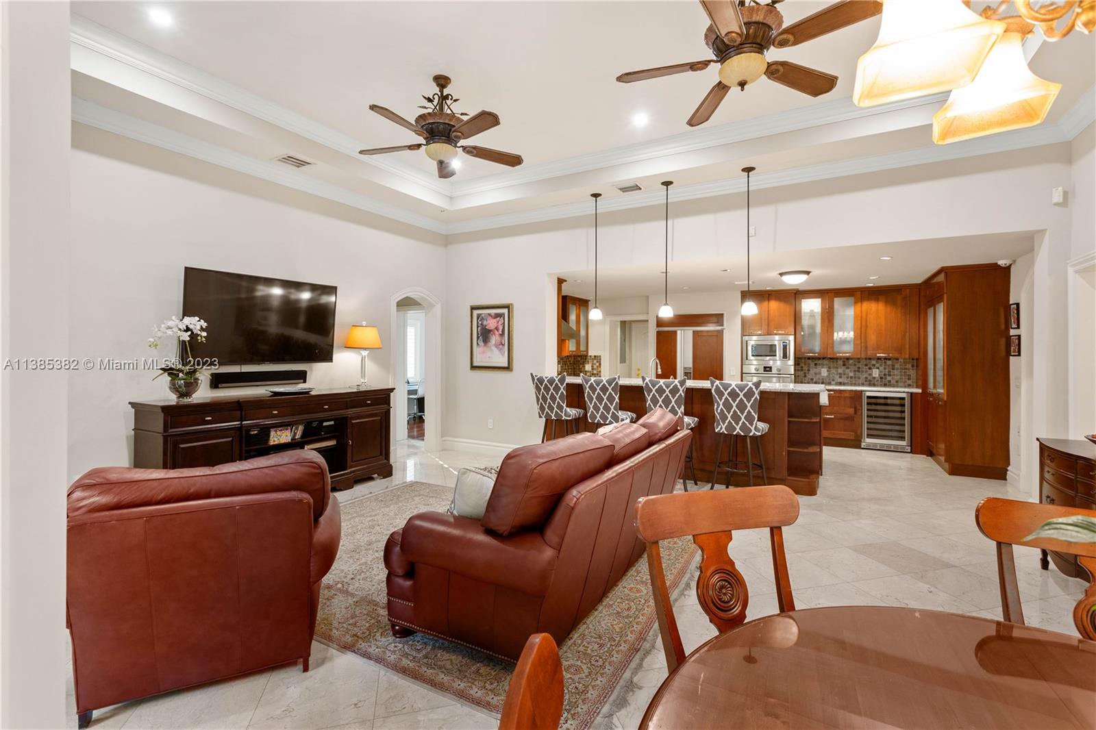 CORAL GABLES RIVIERA SEC - Residential