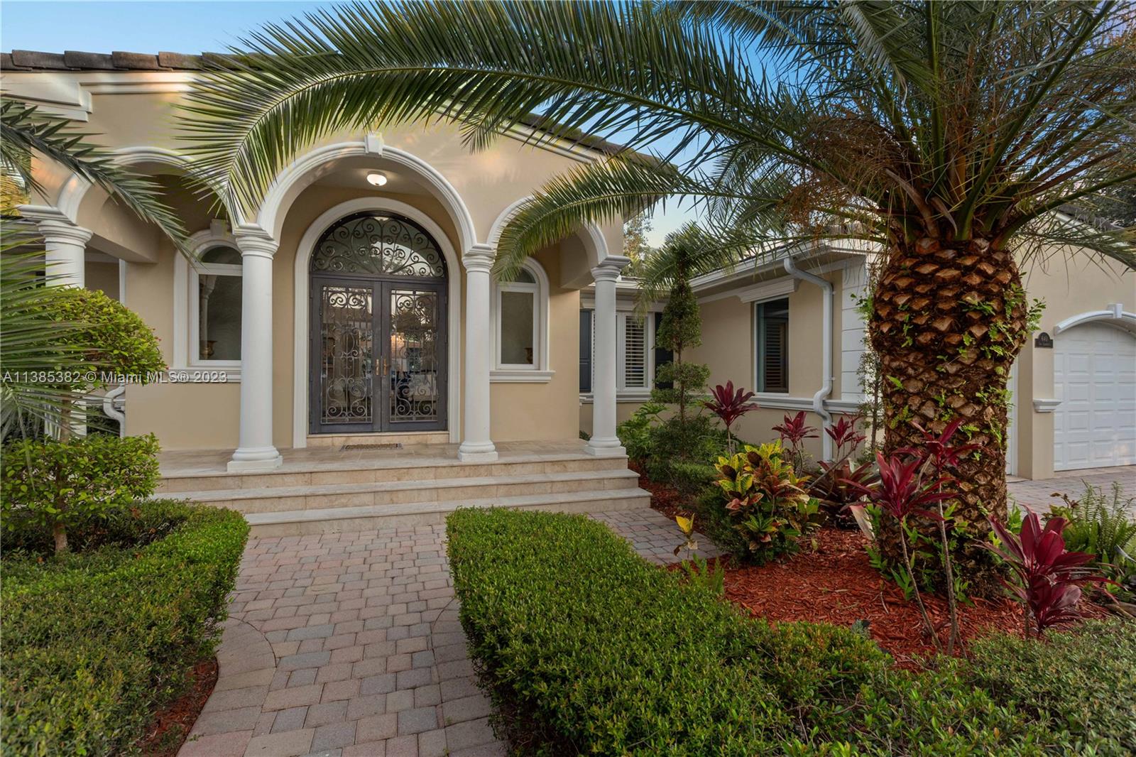 CORAL GABLES RIVIERA SEC - Residential