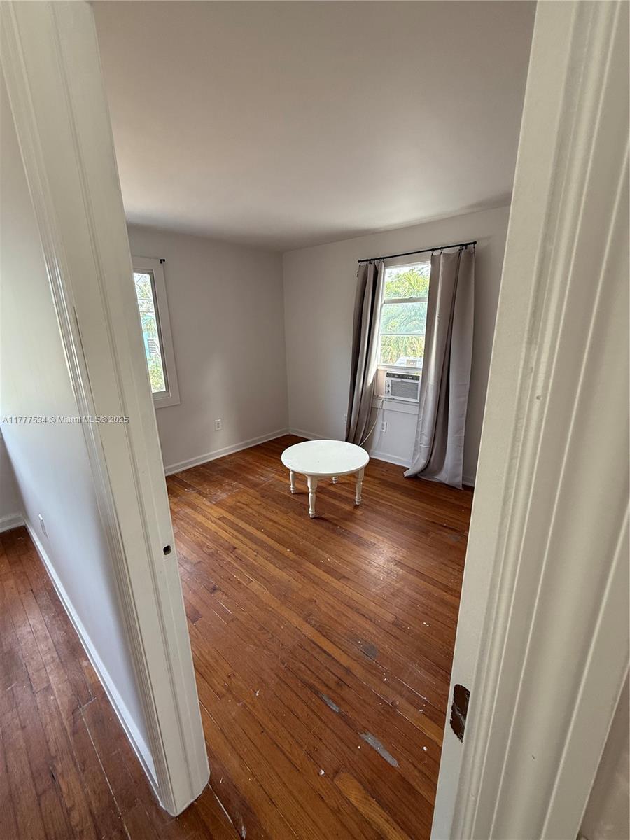 LAKE WORTH TOWN OF - Residential Lease
