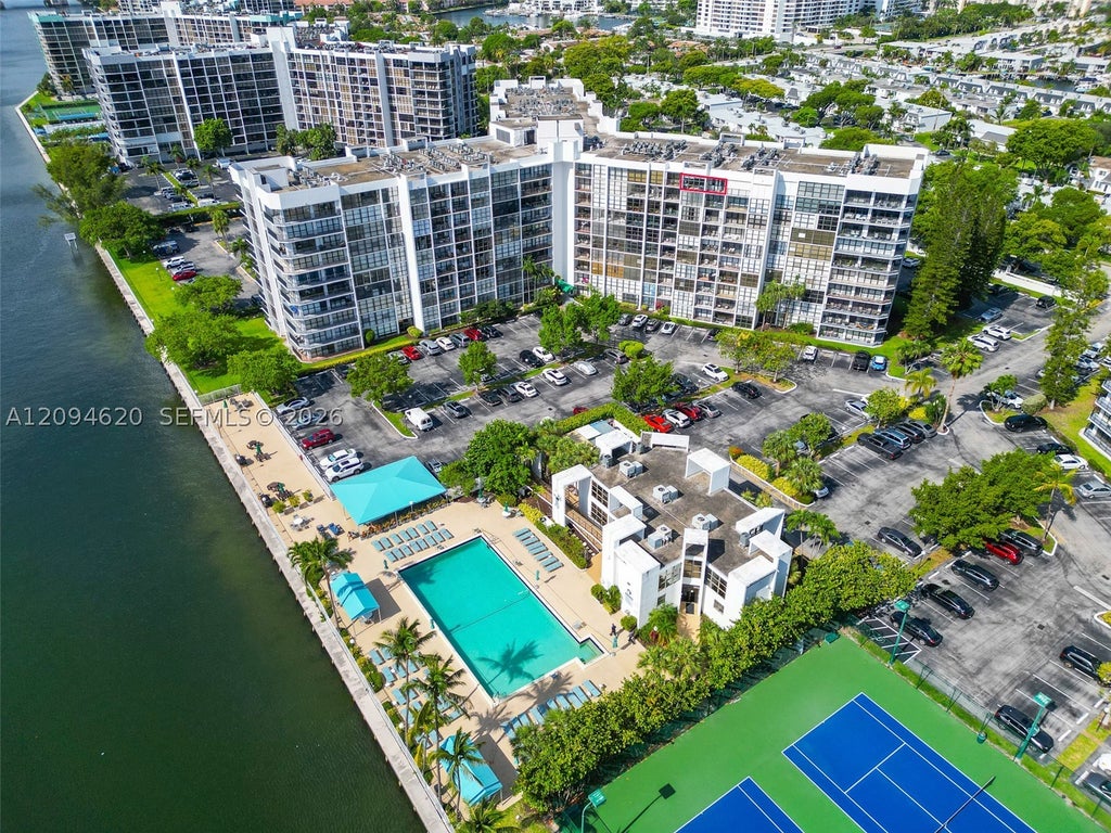 Photo of 800 Parkview Dr #1006, Hallandale Beach, FL 33009 (MLS # A12094620)