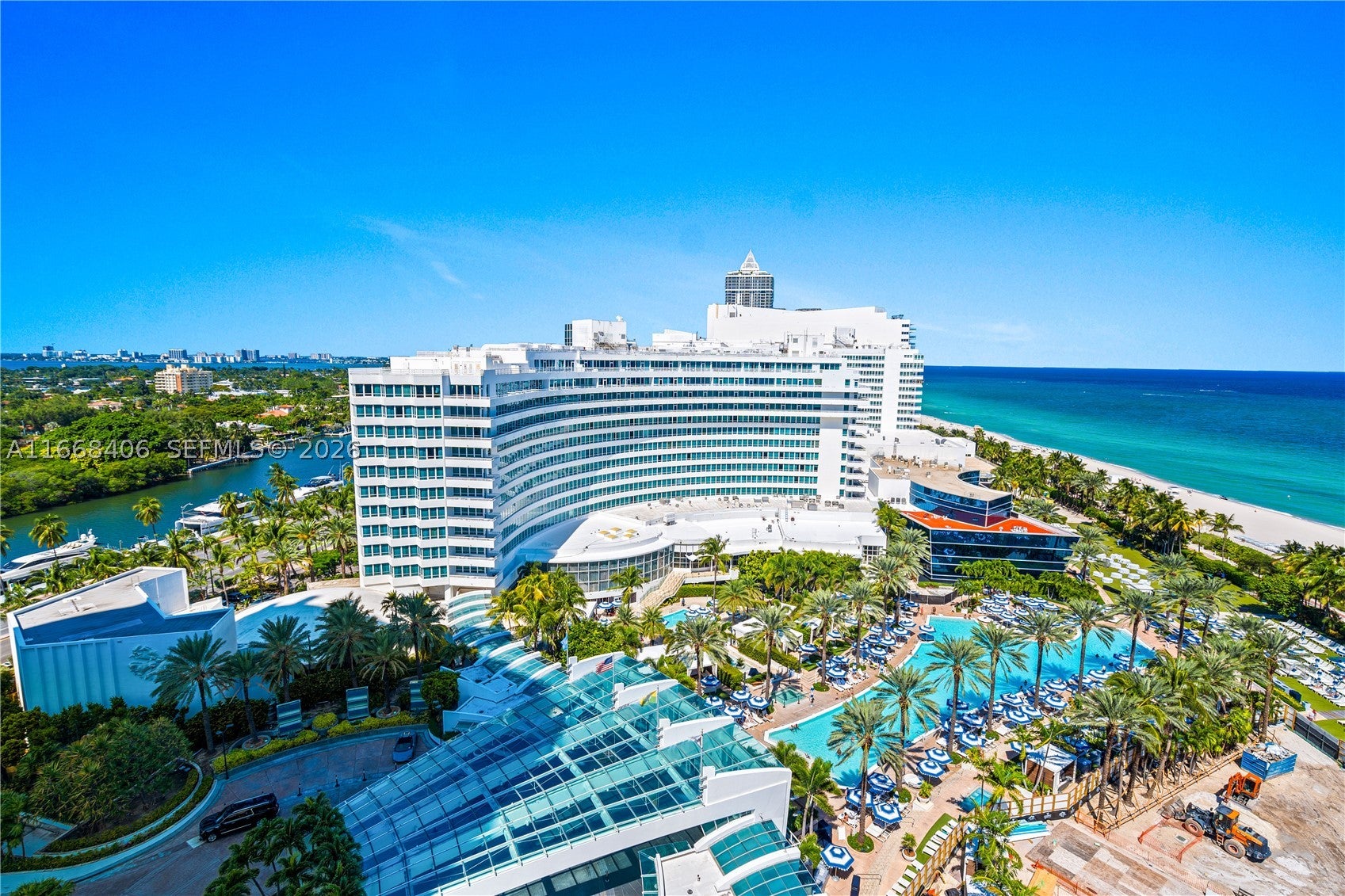 4391 Collins Ave 1501/1502