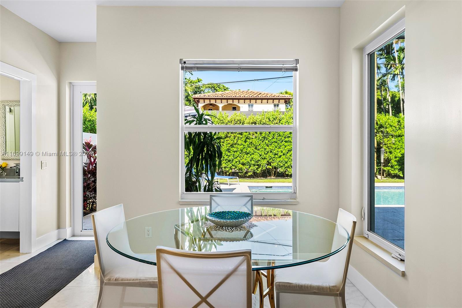 CORAL GROVES - Residential