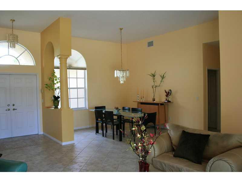 STONERIDGE LAKE ESTATES P - Residential