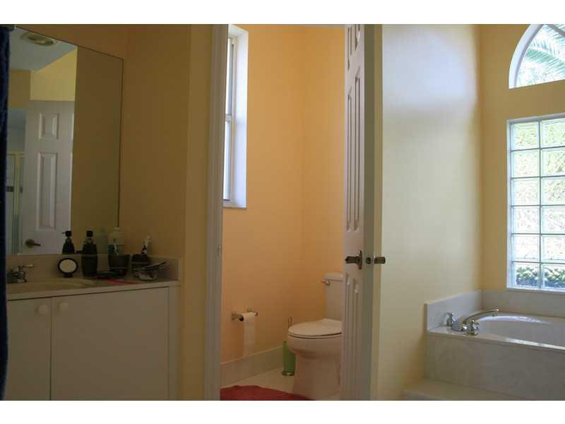 STONERIDGE LAKE ESTATES P - Residential