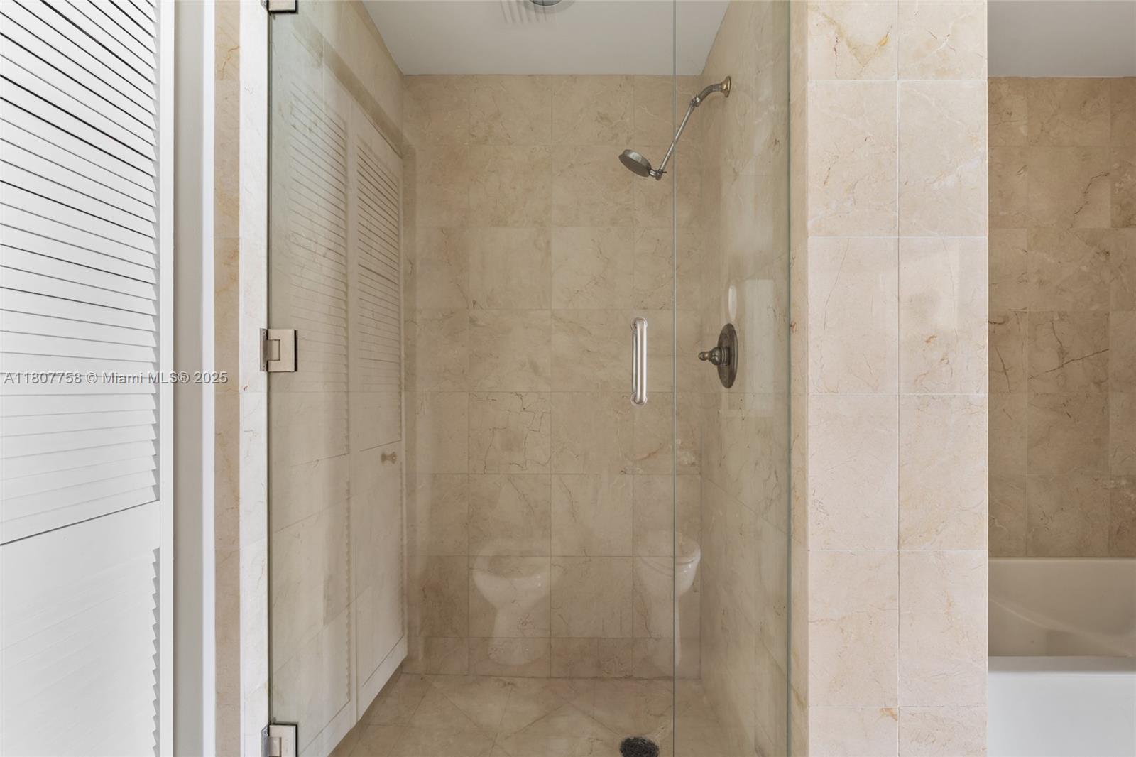 AKOYA CONDO - Residential Lease