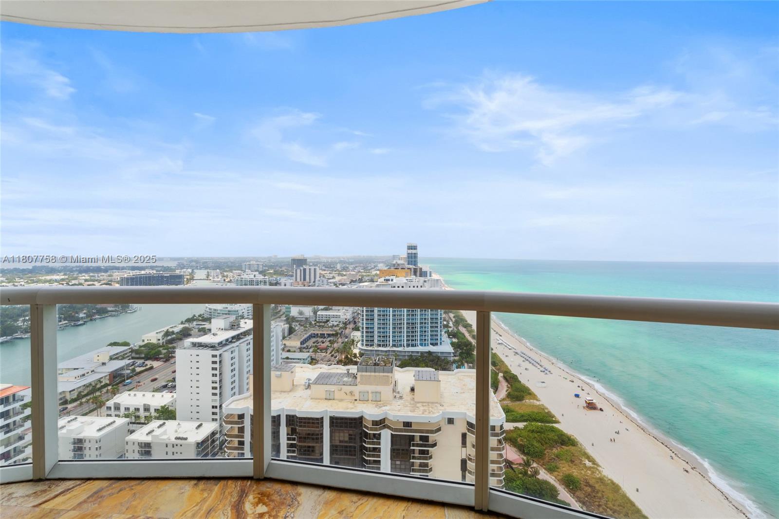 AKOYA CONDO - Residential Lease