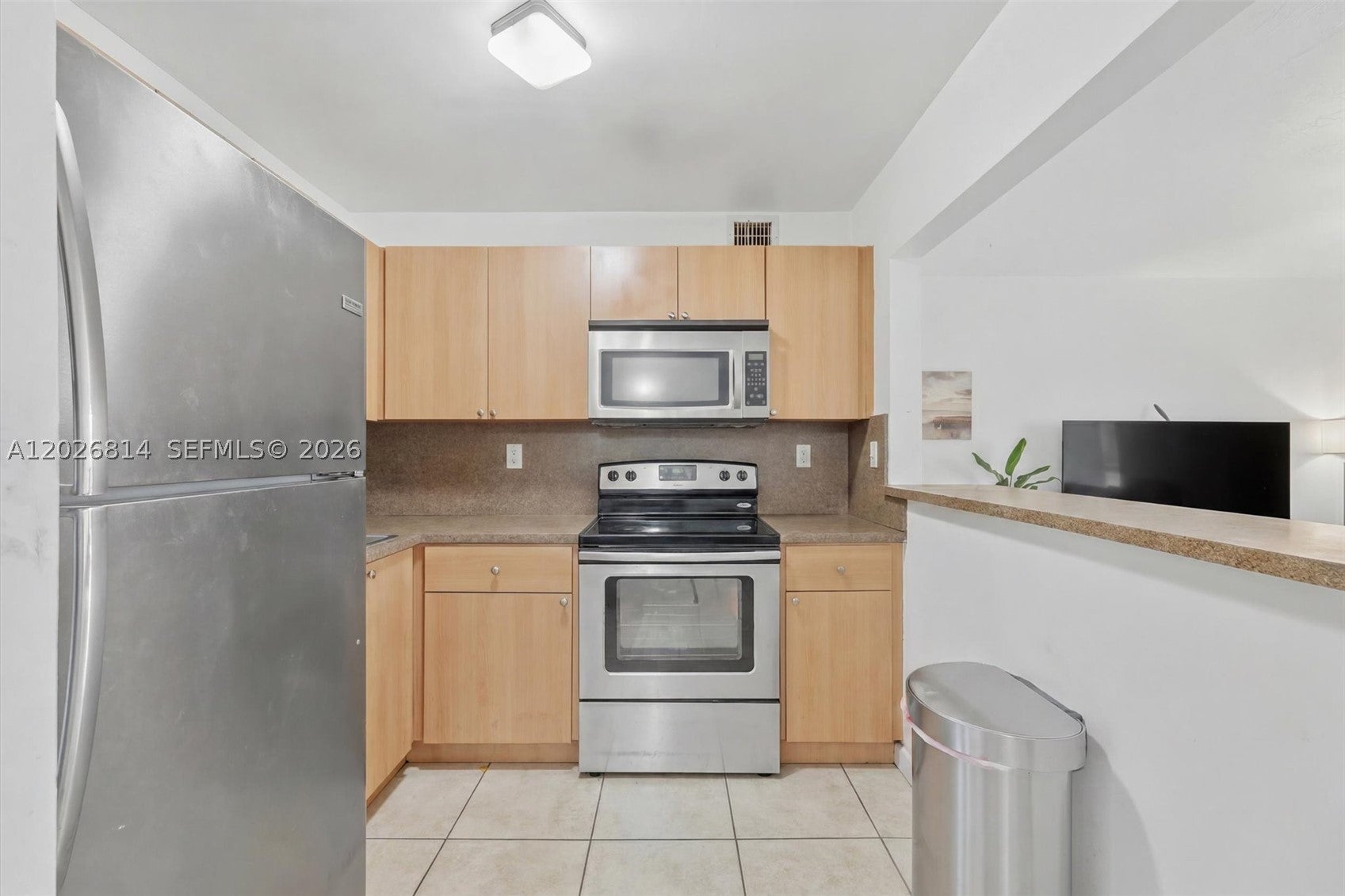 9445 SW 76th St