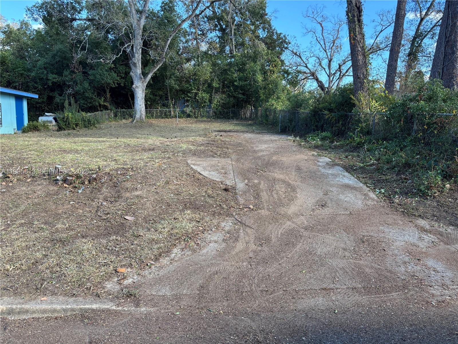 2333 Oliver Street - Image 1