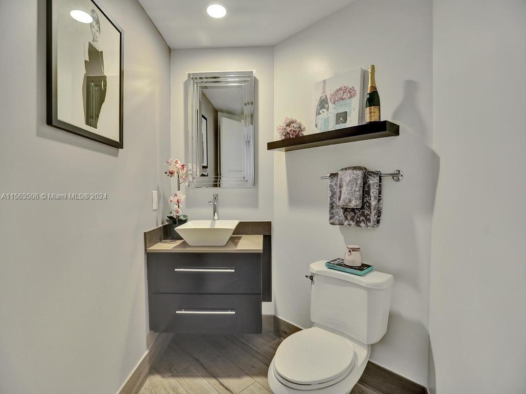 100 HIDDEN BAY CONDO - Residential