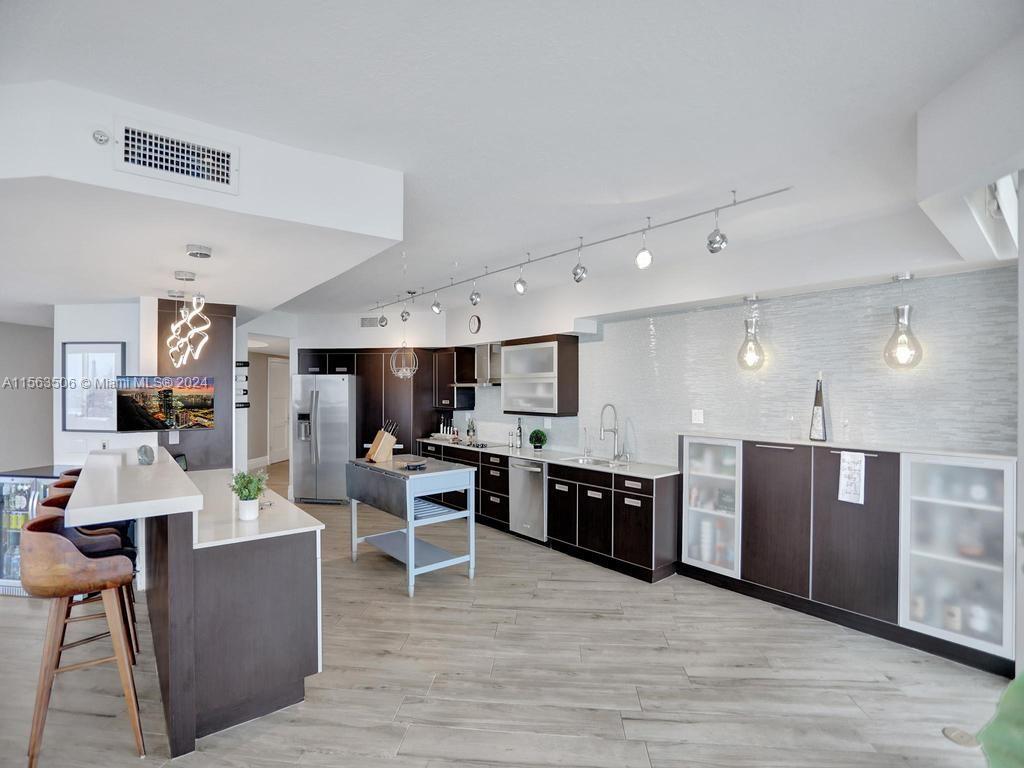 100 HIDDEN BAY CONDO - Residential