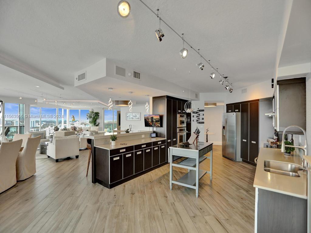 100 HIDDEN BAY CONDO - Residential