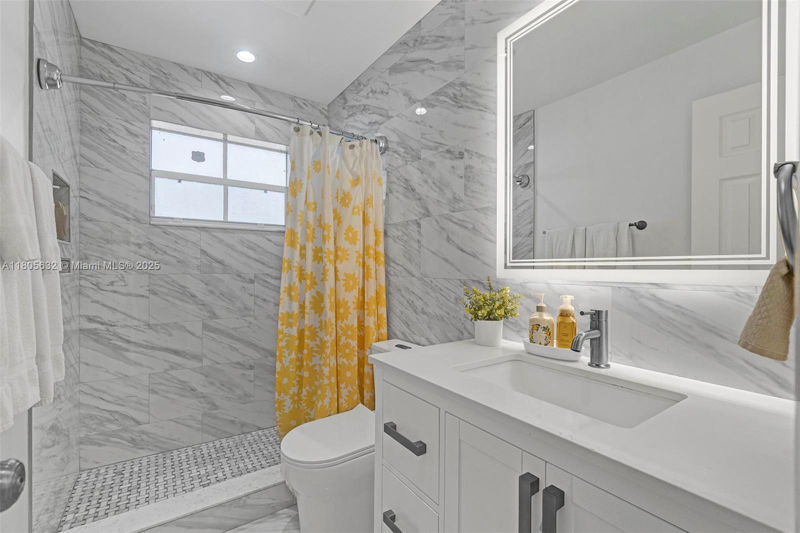 FOREST LAKES HOMES - Residential