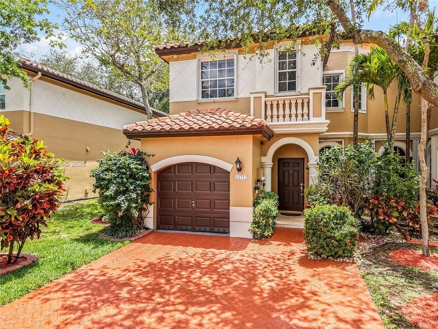 Well-maintained corner unit in the gated community of Bellagio at Vizcaya. This clean and move-in-ready townhouse features fresh interior paint and accordion hurricane shutters. The kitchen is equipped with stainless steel appliances and opens to a bright living area. Carpeted bedrooms upstairs offer comfort and space. Community amenities include a clubhouse, Gym, swimming pool, and security gate. The great location offers easy access to major highways, shopping, and schools. Don’t miss this one!. 24-hour security patrol, landscaping, tree trimming, monitoring, and Alarm are included with the HOA. Beautiful landscaping on the side lawn.AC 2025 (10-year warranty), Water heater 2019. Association dues includes alarm,lawnscaping and amenities