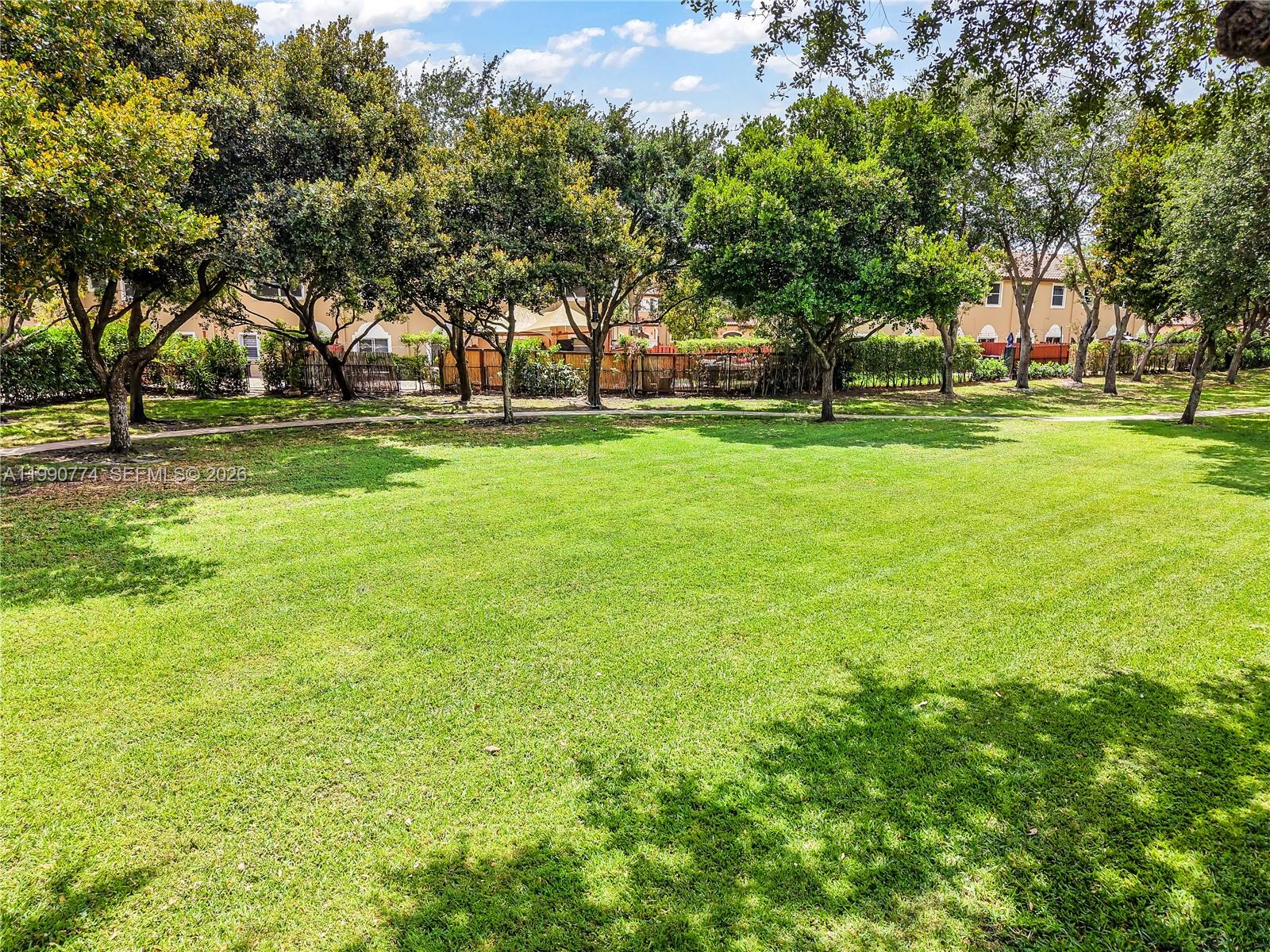 BELLAGIO AT VIZCAYA - Residential