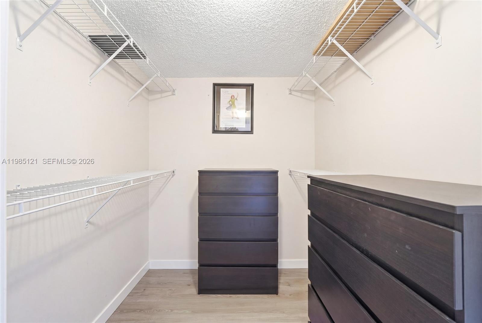 ROYAL GRAND CONDO - Residential