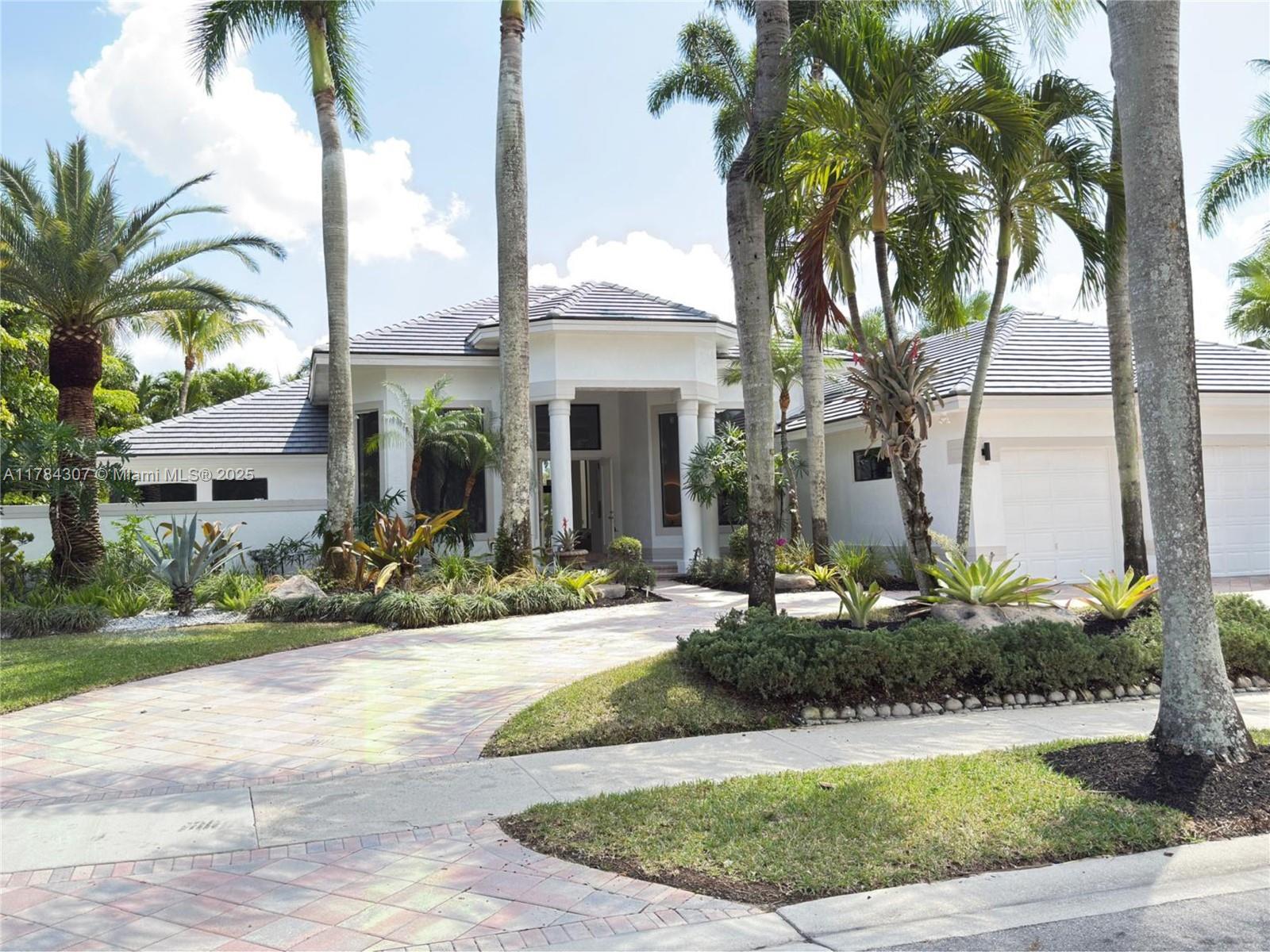 Property for Sale at 2486 Poinciana Ct, Weston, Broward County, Florida - Bedrooms: 4 
Bathrooms: 5  - $2,975,000