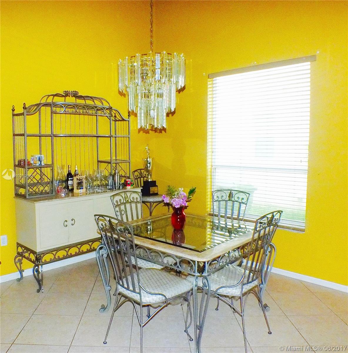 PEMBROKE FALLS PH 6 - Residential