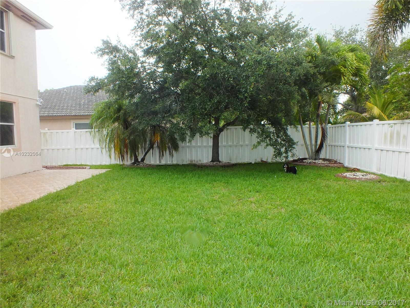 PEMBROKE FALLS PH 6 - Residential