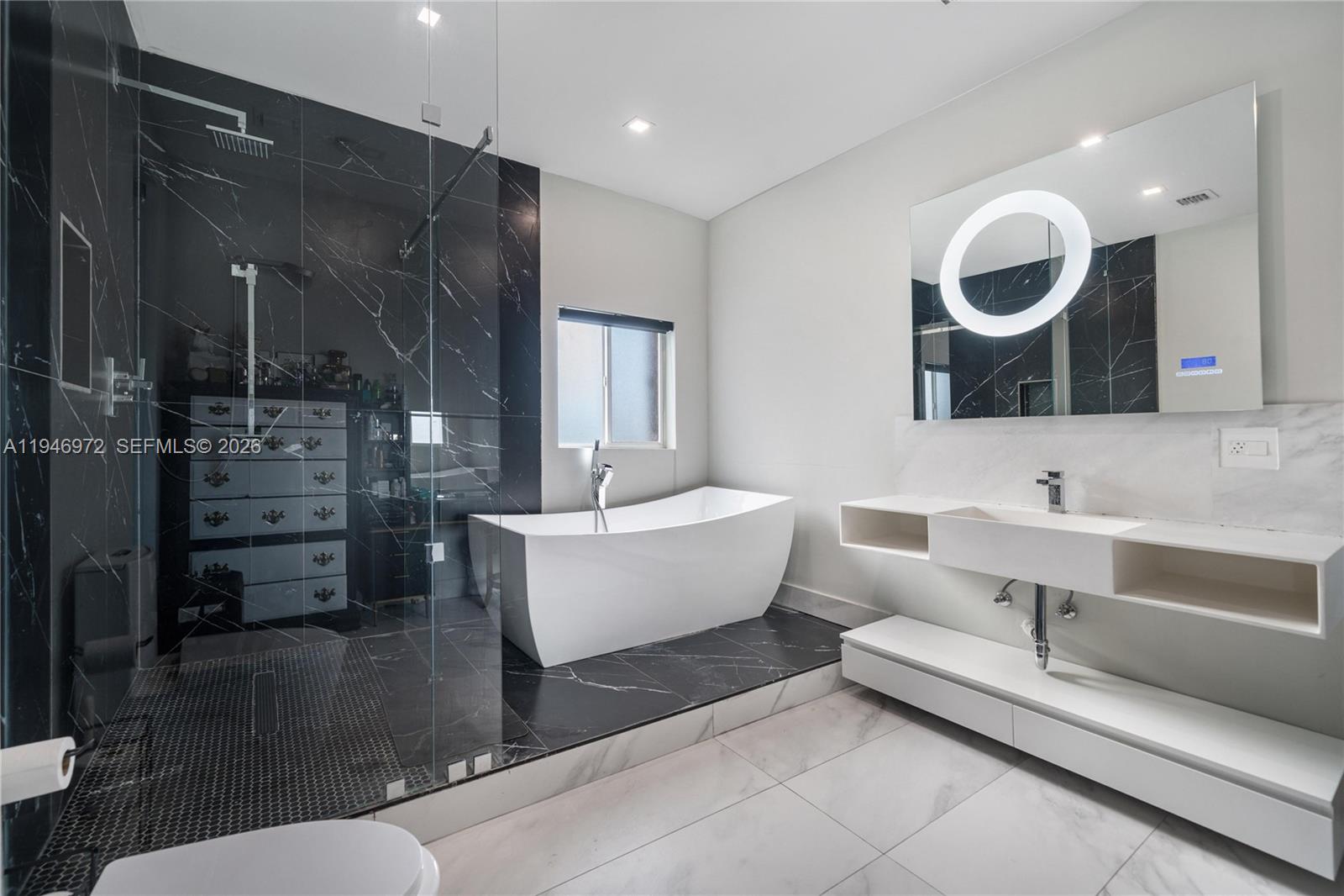 EASTERN SHORES - Residential